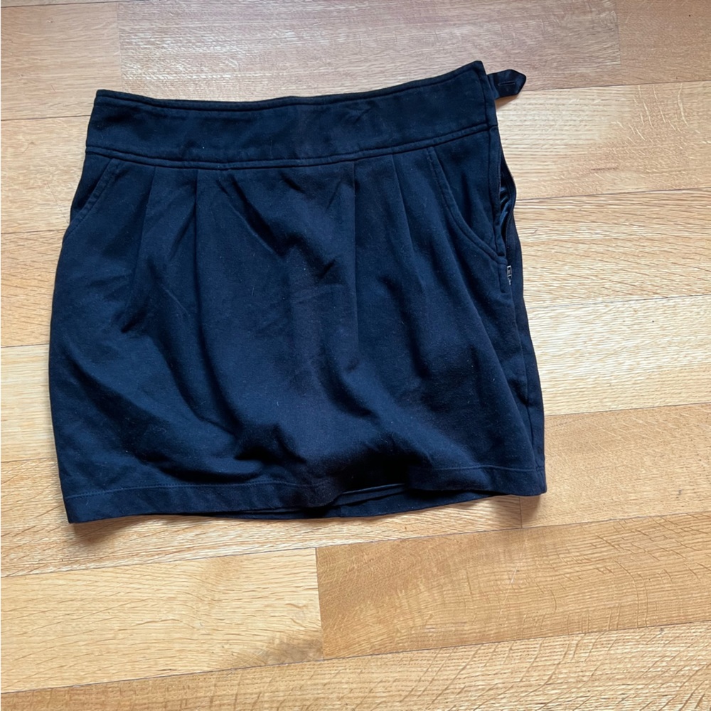 Forever 21 Black Mini Skirt M